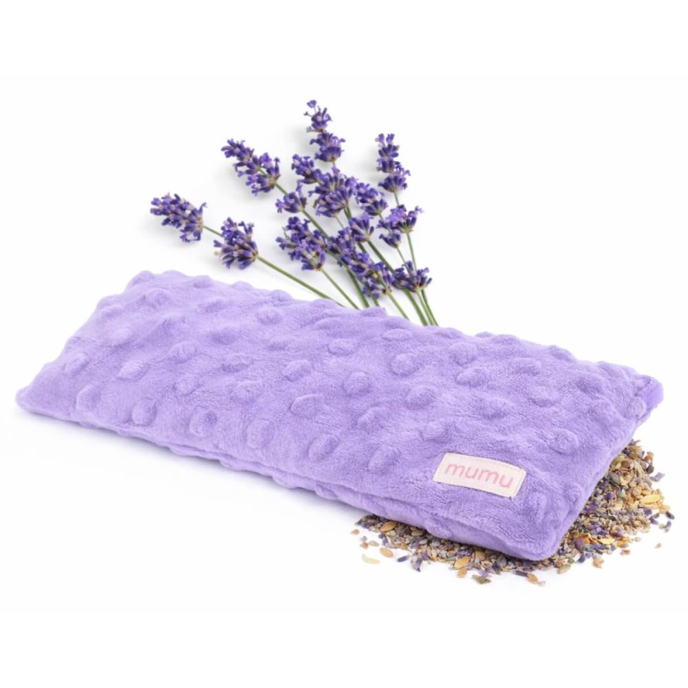 Lavender eye pillow with flaxseed filling by Mumu Wraps on white background